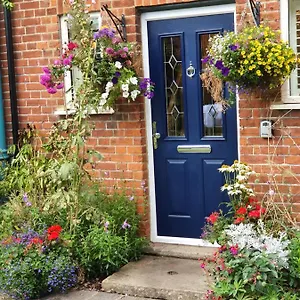 Bed & Breakfast The, Stanwell