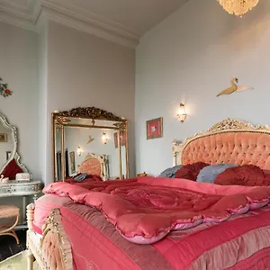 https://la-rosa-hotel.yorkshirehotels.net
